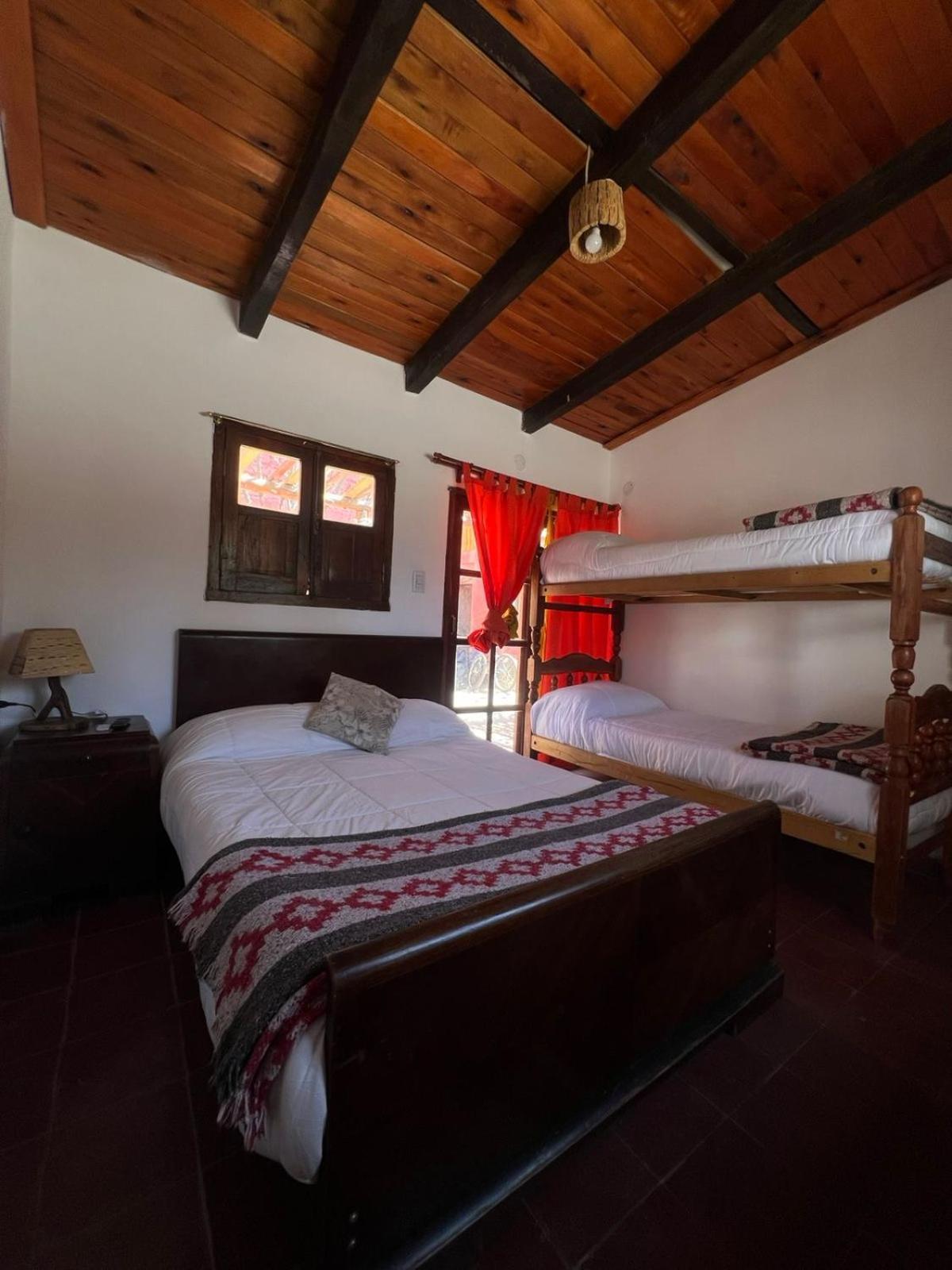 Hostal Tierra Andina Cafayate Exterior photo